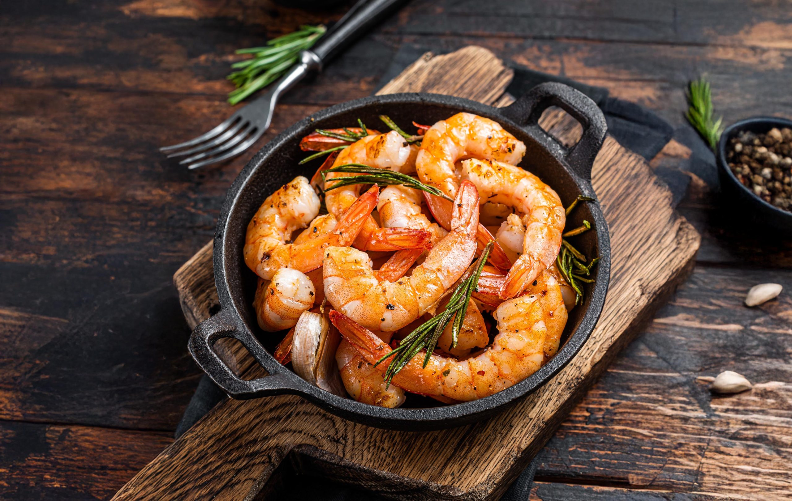 Camarones al ajillo